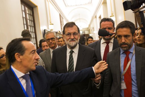 Εκπνέει η προθεσμία Ραχόι σε Πουτζδεμόν: Τα σενάρια της επόμενης μέρας στην Καταλονία | iefimerida.gr 0