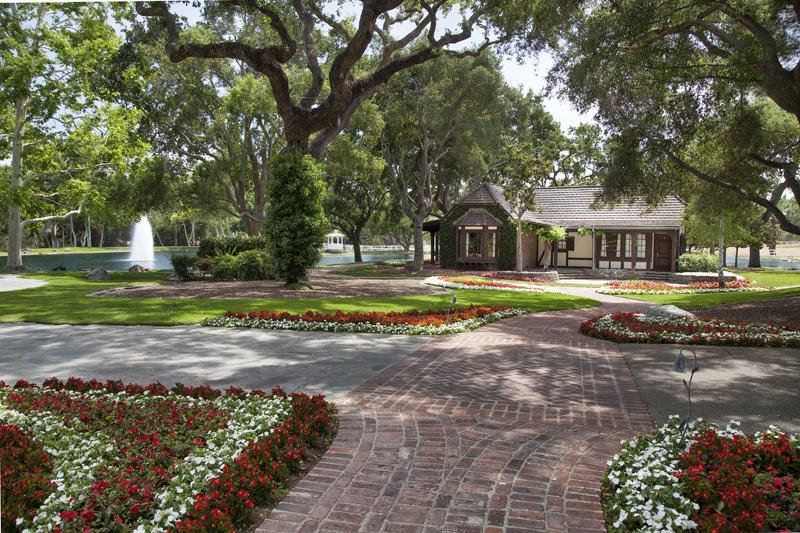 Κανείς δεν θέλει να αγοράσει την «Χώρα του Ποτέ» -Στα άδυτα του βασιλείου του Μάικλ Τζάκσον [εικόνες] | iefimerida.gr 10