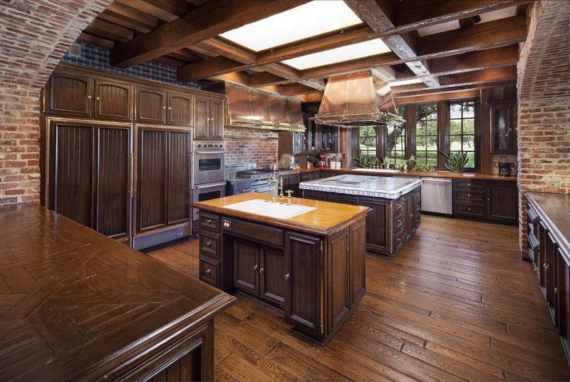 Κανείς δεν θέλει να αγοράσει την «Χώρα του Ποτέ» -Στα άδυτα του βασιλείου του Μάικλ Τζάκσον [εικόνες] | iefimerida.gr 12