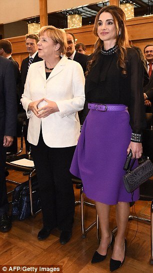 Έκκληση προς την Ευρώπη από τη Βασίλισσα Ράνια της Ιορδανίας: Βοηθήστε τους πρόσφυγες [εικόνες & βίντεο] | iefimerida.gr 1