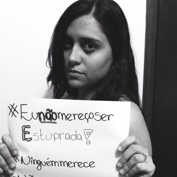 Οι Βραζιλιάνες βγήκαν από τα ρούχα τους για να φωνάξουν «Δεν αξίζω να με βιάσουν» [εικόνες] | iefimerida.gr 2