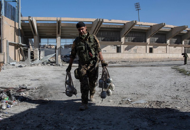 Συρία: «Ιστορική η νίκη ενάντια στο ISIS στη Ράκα - Αφιερωμένη σε όλη την ανθρωπότητα» | iefimerida.gr 0