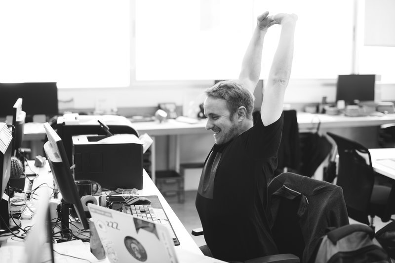 3 tips για να είμαστε πάντα σε φόρμα στο γραφείο | iefimerida.gr 0