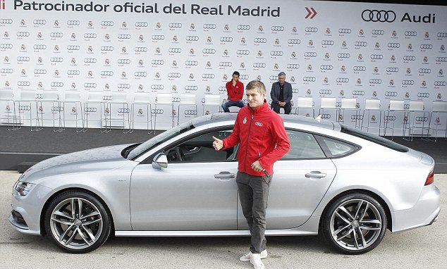 Οι παίκτες της Ρεάλ παρέλαβαν τα νέα τους αυτοκίνητα - Ποιο «θηρίο» διάλεξε ο Κριστιάνο Ρονάλντο [εικόνες] | iefimerida.gr 6