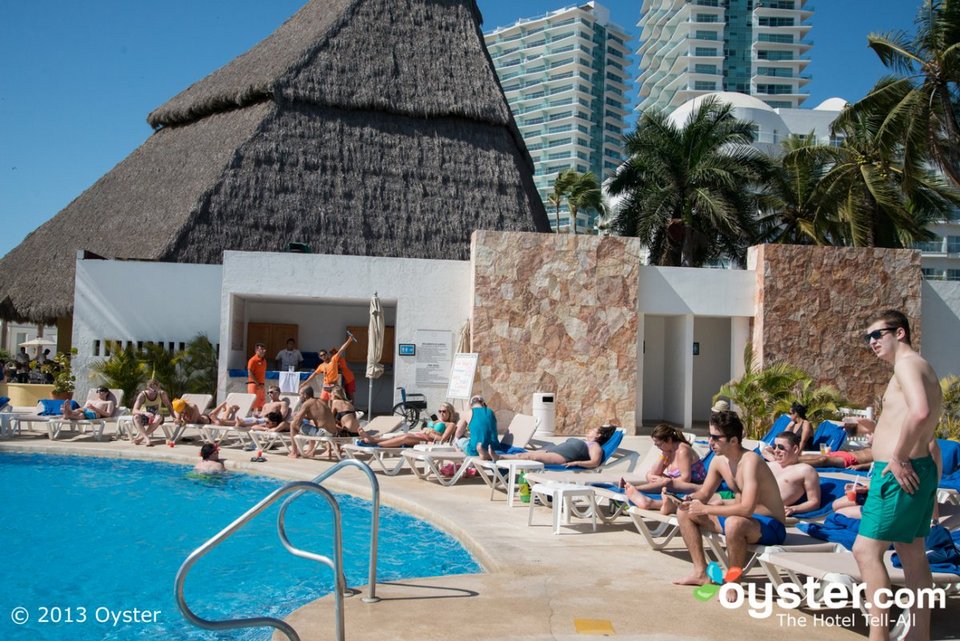 Να γιατί δεν πρέπει να επιλέγετε το ξενοδοχείο όπου θα παραθερίσετε από τις φωτογραφίες στο διαδίκτυο [εικόνες] | iefimerida.gr 5