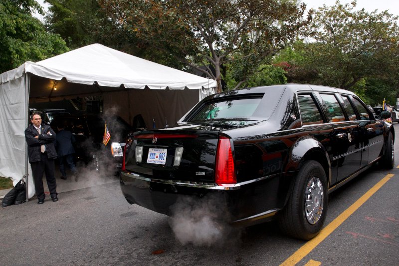 «Το τέρας»: Διέρρευσε η πρώτη φωτογραφία από τη θωρακισμένη λιμουζίνα των 15 εκατ. του Τραμπ [εικόνες] | iefimerida.gr 3