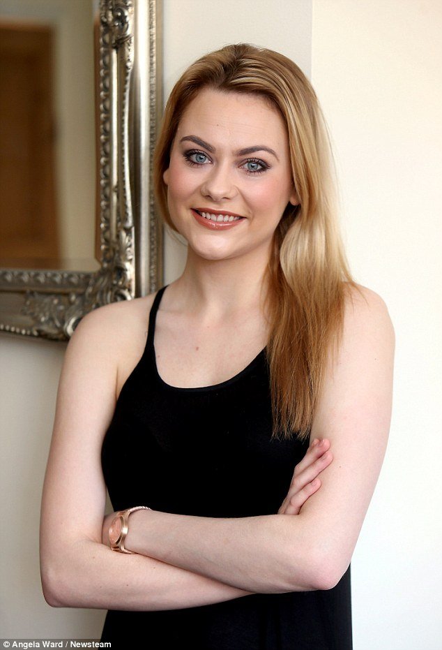 Η καλύτερη εκδίκηση: Θύμα bullying γιατί ήταν άσχημη στο σχολείο, σήμερα κόβει την ανάσα με την εκθαμβωτική της εμφάνιση [εικόνες]  | iefimerida.gr 6