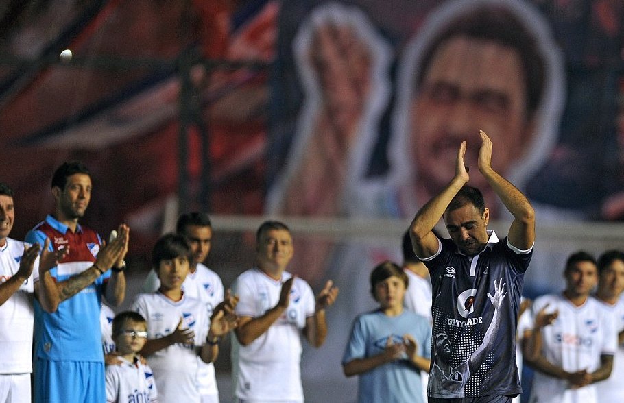 O Ρεκόμπα είπε «αντίο» στο ποδόσφαιρο - Ο πρώην αστέρας του Πανιωνίου ολοκλήρωσε την καριέρα του [εικόνες] | iefimerida.gr 0