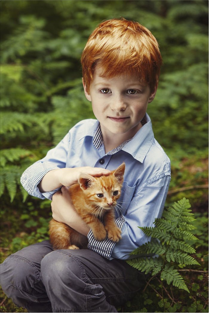 Ημερολόγιο βγαλμένο από παραμύθι -Ανθρωποι με κόκκινα μαλλιά δείχνουν τη σπάνια ομορφιά τους [εικόνες] | iefimerida.gr 3