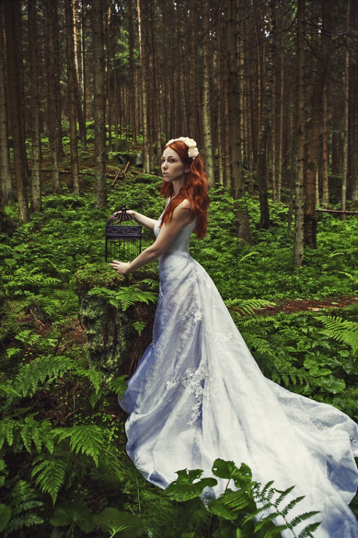 Ημερολόγιο βγαλμένο από παραμύθι -Ανθρωποι με κόκκινα μαλλιά δείχνουν τη σπάνια ομορφιά τους [εικόνες] | iefimerida.gr 1