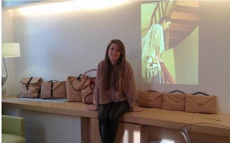 ReDΟ: Το success story μιας αρχιτεκτόνισσας από το Αίγιο -Αφησε τα κτίρια και φτιάχνει τσάντες που κάνουν πάταγο -Ντιζαϊνάτες, αλλά με μια γεύση άλλης... εποχής [εικόνες] | iefimerida.gr 13