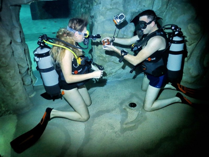 Η μικρότερη χώρα, το ψηλότερο ξενοδοχείο, το παλιότερο εστιατόριο - 20 μέρη που έχουν πετύχει κάποιο ρεκόρ [εικόνες] | iefimerida.gr 18