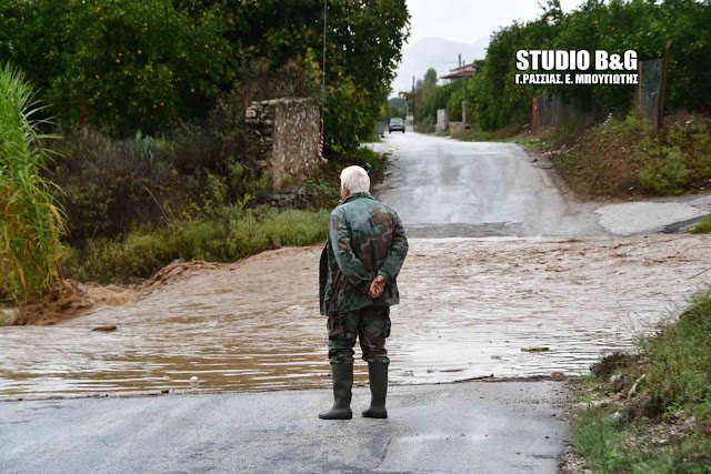Φούσκωσαν και πάλι τα ρέματα στο Ναύπλιο [εικόνες & βίντεο] | iefimerida.gr 0