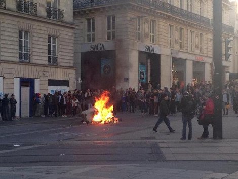 «Κάηκε» η Γαλλία: Πέντε τραυματίες στη διαμαρτυρία για τον θάνατο διαδηλωτή [βίντεο & εικόνες] | iefimerida.gr 6