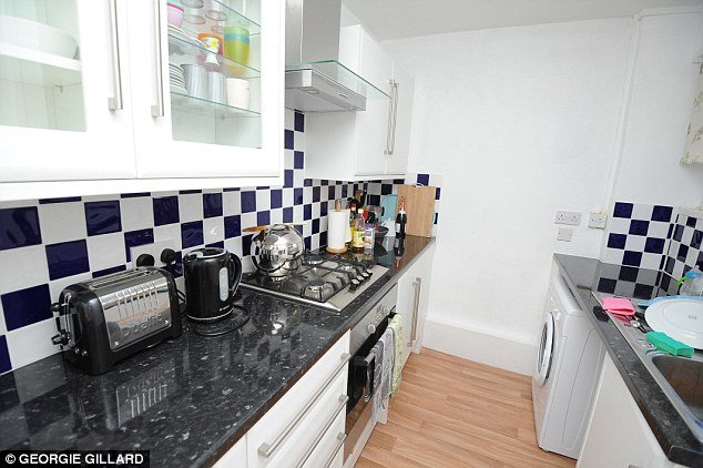 Μην σου τύχει -Εκπομπή που ανακαινίζει διαμερίσματα παρέδωσε σε ιδιοκτήτη γιαπί αντί για σπίτι [εικόνες] | iefimerida.gr 5