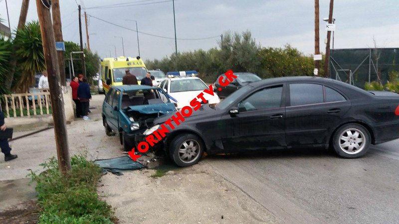 Κορινθία: Σοβαρό τροχαίο με δύο τραυματίες -Στο ένα ΙΧ επέβαινε ο Ρένος Χαραλαμπίδης [εικόνες] | iefimerida.gr 0