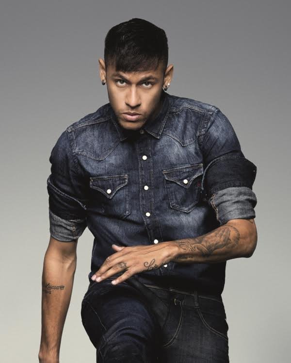 Ο Neymar Jr επίσημος Brand Ambassador της REPLAY | iefimerida.gr 1