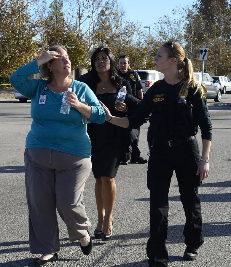 14 νεκροί στο μακελειό της Καλιφόρνια -Δραματικές μαρτυρίες [εικόνες] | iefimerida.gr 15