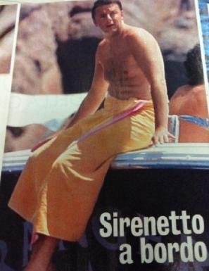 O Mατέο Ρέντσι με μαγιό –Κυνήγι στις παραλίες για τον 39χρονο Ιταλό πρωθυπουργό που αρέσει πολύ [εικόνες] | iefimerida.gr 3