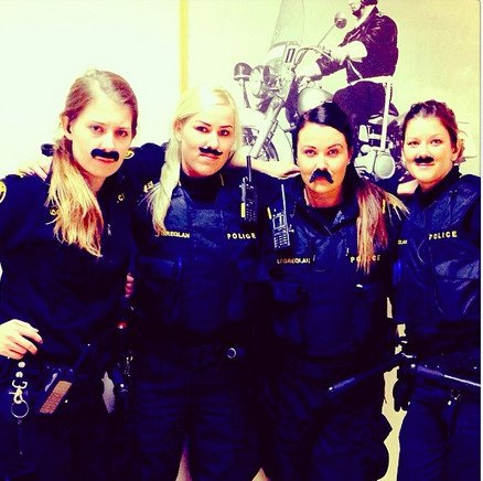 Oι πιο τρελοί αστυνομικοί -Κάνουν ό,τι τους κατέβει στο κεφάλι κι ανεβάζουν φωτογραφίες στο Instagram [εικόνες] | iefimerida.gr 14