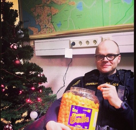 Oι πιο τρελοί αστυνομικοί -Κάνουν ό,τι τους κατέβει στο κεφάλι κι ανεβάζουν φωτογραφίες στο Instagram [εικόνες] | iefimerida.gr 2