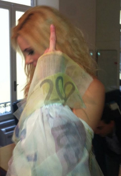 Η προκλητική φωτογραφία της Ρίας Αντωνίου που αναστάτωσε το Διαδίκτυο [εικόνα] | iefimerida.gr 0