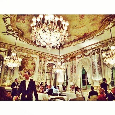 Τα παιδιά των πλουσίων έκαναν δικό τους Facebook για να μην τους ενοχλεί κανείς [εικόνες] | iefimerida.gr 5