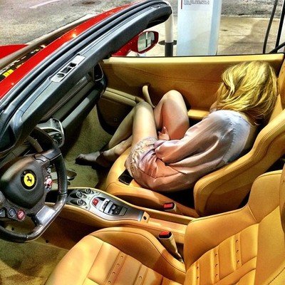 Τα παιδιά των πλουσίων έκαναν δικό τους Facebook για να μην τους ενοχλεί κανείς [εικόνες] | iefimerida.gr 6