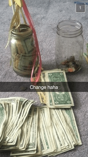 Κακομαθημένα πλουσιόπαιδα άνοιξαν σελίδα στο Facebook -Ελικόπτερα, ιδιωτικά τζετ και περιπαικτικά σχόλια για τη φτώχεια [εικόνες] | iefimerida.gr 3