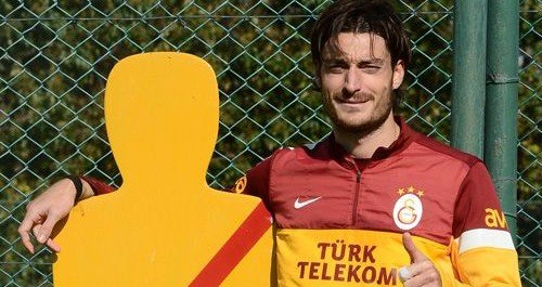 Στον Ολυμπιακό έπαιρνε 2 εκατ.ευρώ και τώρα 2.000 ευρώ τον μήνα [εικόνες] | iefimerida.gr 2