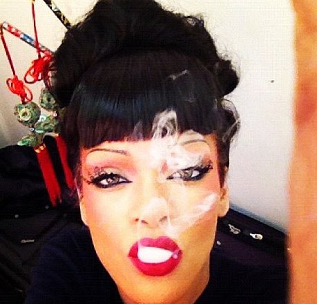 Η Ριάνα στις... αναμνήσεις μιας γκέισας [εικόνες] | iefimerida.gr 0