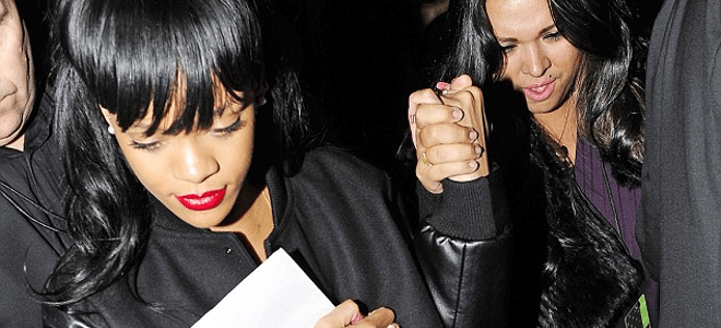 Τα ξέφρενα πάρτυ της Ριάνα [εικόνες] | iefimerida.gr 1