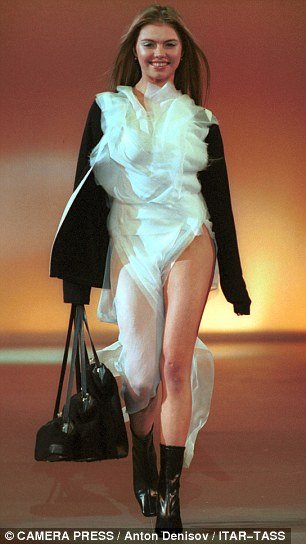 Παντρεύτηκε ο Πούτιν την Αλίνα Καμπάγιεβα; -Ενα δαχτυλίδι φουντώνει τις φήμες [εικόνες] | iefimerida.gr 5