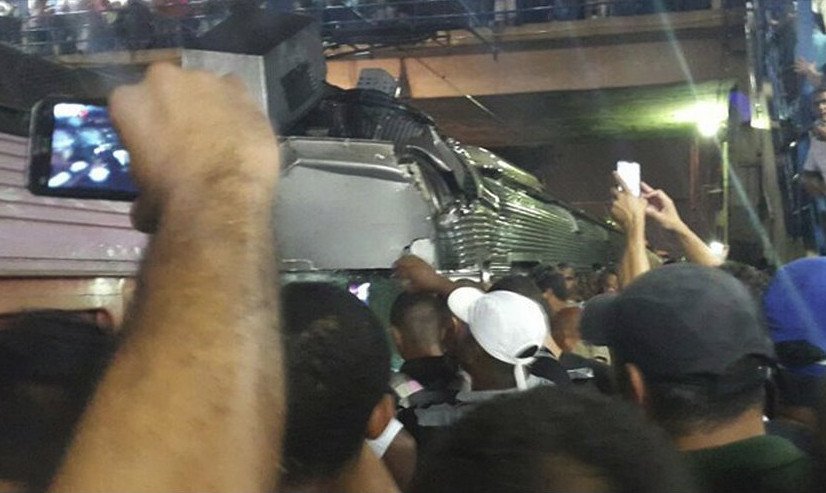 Βραζιλία: Τρένο καρφώθηκε σε άλλο που ήταν σταθμευμένο -Δεκάδες τραυματίες [εικόνες] | iefimerida.gr 6