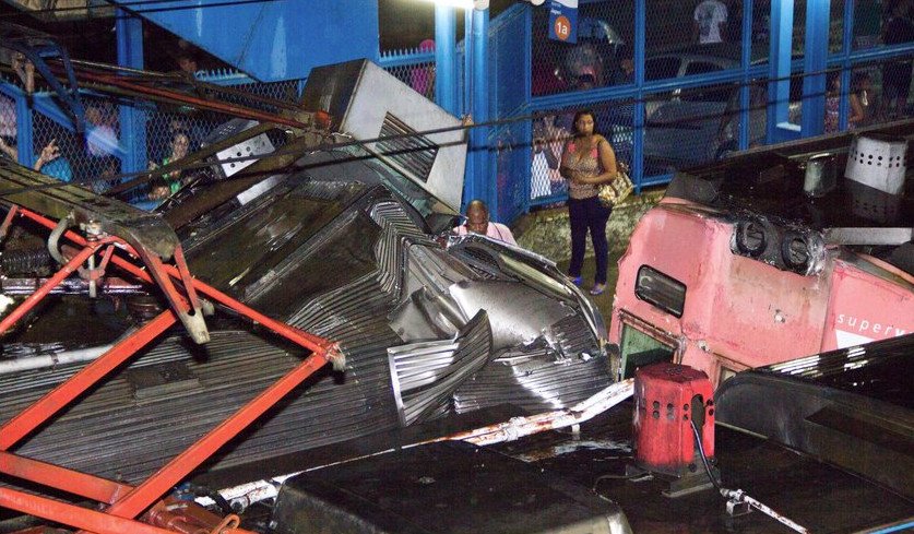 Βραζιλία: Τρένο καρφώθηκε σε άλλο που ήταν σταθμευμένο -Δεκάδες τραυματίες [εικόνες] | iefimerida.gr 11