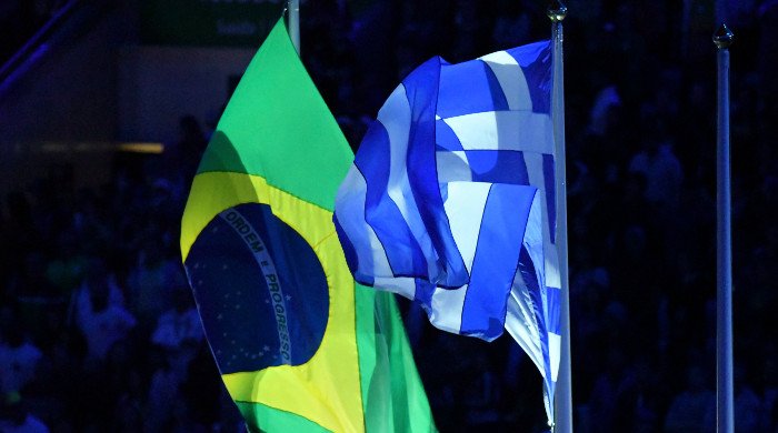 Τελετή λήξης με πρώτη την Στεφανίδη-Χορός και τραγούδι υπό βροχή στο Ρίο | iefimerida.gr 11