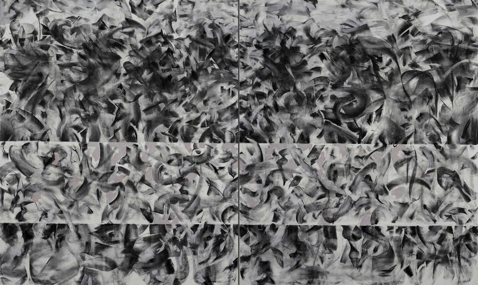 Εντυπωσιακά τρίπτυχα του Λέοντος Μιχαήλ με κάρβουνα και κιμωλίες [εικόνες]  | iefimerida.gr 2