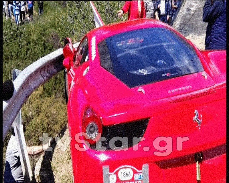Ferrari εκτός δρόμου στην ανάβαση της Ριτσώνας [εικόνες&βίντεο] | iefimerida.gr 0