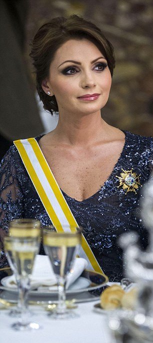 Σάλος στο Μεξικό -Ακυρος ο γάμος του Προέδρου της χώρας με την τηλεστάρ; [εικόνες] | iefimerida.gr 9