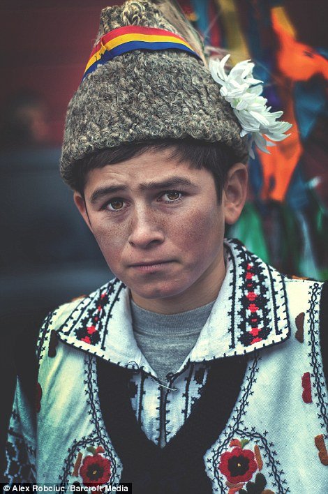 Τα χωριά της Ρουμανίας όπου έχει σταματήσει ο χρόνος -Ζουν ακριβώς όπως στον Μεσαίωνα [εικόνες] | iefimerida.gr 2