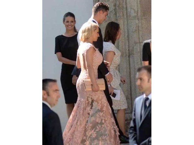 Αυτή είναι η νέα σύντροφος του Ρονάλντο - Η 24χρονη κόρη του μάνατζέρ του [εικόνες] | iefimerida.gr 0