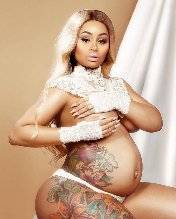 Blac Chyna -Γυμνή φωτογράφιση στον 3o μήνα της εγκυμοσύνης της [εικόνες] | iefimerida.gr 3