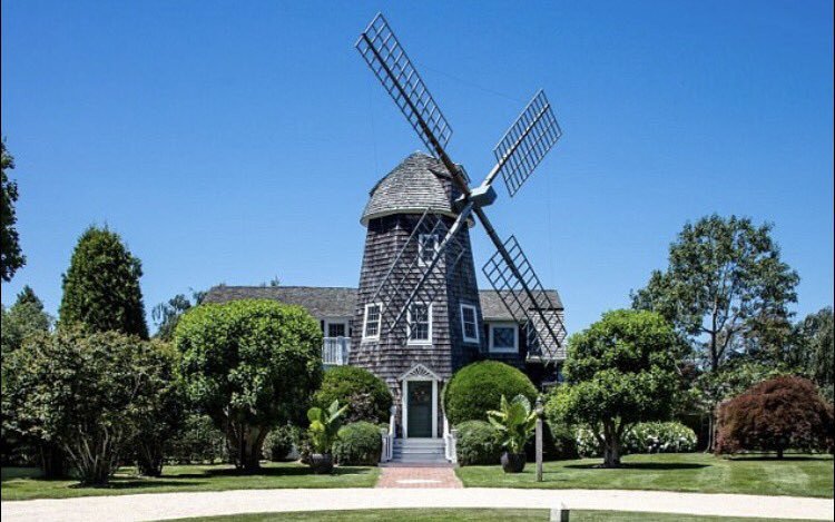 Η έπαυλη με τον ανεμόμυλο του Ρόμπερτ Ντάουνι Τζούνιορ είναι ό,τι πιο ρουστίκ έχουμε δει [εικόνες] | iefimerida.gr 4