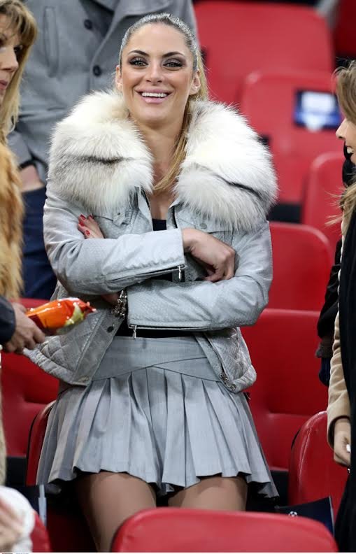 Oλα τα μάτια στραμμένα στη σύζυγο του τερματοφύλακα του Ολυμπιακού, Μάρτα [εικόνες] | iefimerida.gr 0