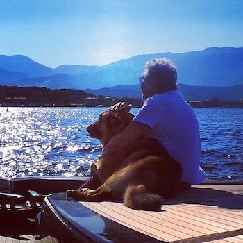 Διθύραμβοι του Roberto Cavalli: Η επόμενη κολεξιόν μου είναι εμπνευσμένη από την Ελλάδα [εικόνες& βίντεο] | iefimerida.gr 1