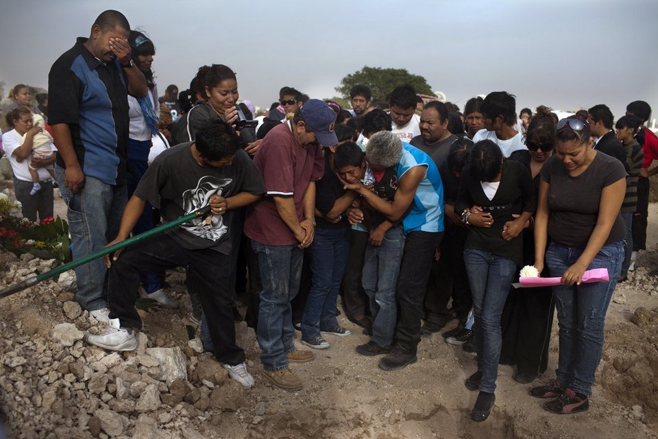 Ο αιματηρός πόλεμος των ναρκωτικών του Μεξικού -Σκληρές εικόνες μιας εφιαλτικής καθημερινότητας [εικόνες] | iefimerida.gr 7