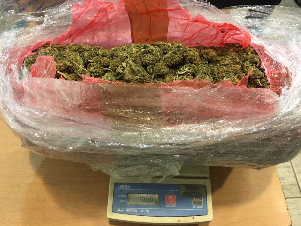 Ρόδος: Συνελήφθησαν δύο άνδρες για κατοχή και διακίνηση ναρκωτικών [εικόνες] | iefimerida.gr 2