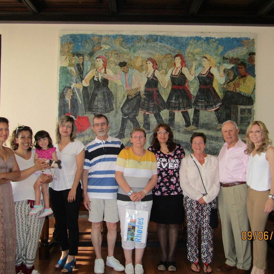 Γερμανίδα επισκέπτεται τη Ρόδο κάθε χρόνο από το 1967 -Την τίμησε το νησί [εικόνες] | iefimerida.gr 0