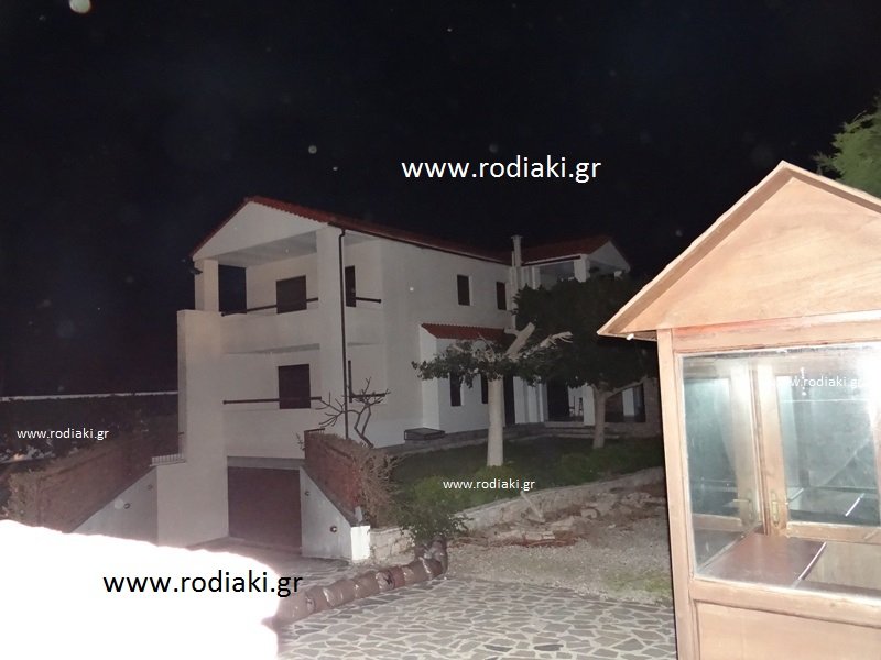 Η βίλα των 800.000 ευρώ του Τζεβελέκου στη Ρόδο -Πώς ο ίδιος κατέληξε στους πάγκους της λαϊκής [εικόνες & βίντεο] | iefimerida.gr 2