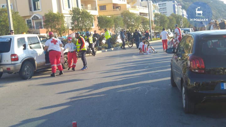 Ρόδος: Επτά ποδηλάτες τραυματίστηκαν σε αγώνα -Οι 3 συγκρούστηκαν με μοτοσυκλέτα της ΕΛΑΣ! [εικόνες & βίντεο] | iefimerida.gr 0
